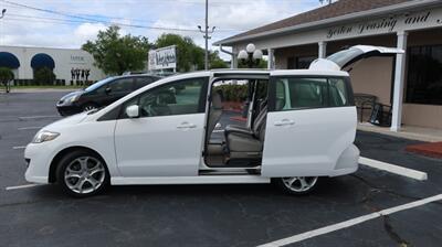 2010 Mazda Mazda5 Grand Touring - Photo 11 - Lakeland, FL 33801