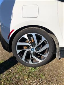 2015 BMW i3   - Photo 8 - Ukiah, CA 95482