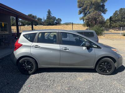 2015 Nissan Versa Note SV   - Photo 2 - Ukiah, CA 95482