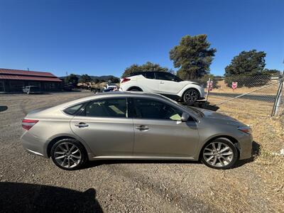 2014 Toyota Avalon XLE  