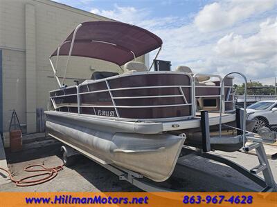 2021 GODFREY SWEETWATER 2086 - Photo 2 - Winter Haven, FL 33881