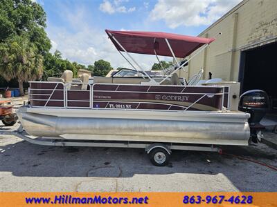 2021 GODFREY SWEETWATER 2086 - Photo 1 - Winter Haven, FL 33881