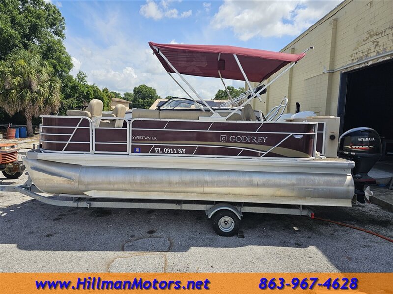 2021 GODFREY SWEETWATER 2086   - Photo 1 - Winter Haven, FL 33881