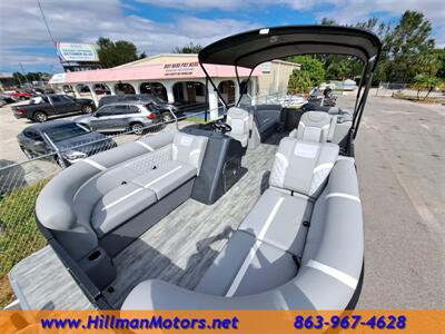 2023 CREST DLX 220 SLC   - Photo 8 - Winter Haven, FL 33881