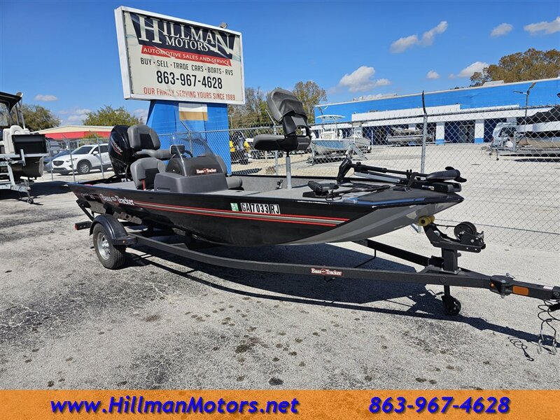 2024 Tracker Classic XL   - Photo 1 - Winter Haven, FL 33881