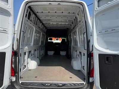 2021 Mercedes-Benz Sprinter 2500  170 High Roof Cargo - Photo 20 - Los Angeles, CA 90019