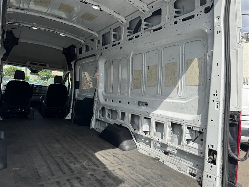 2020 Ford Transit 250  High Roof Extended Cargo 148'' WB - Photo 21 - Los Angeles, CA 90019