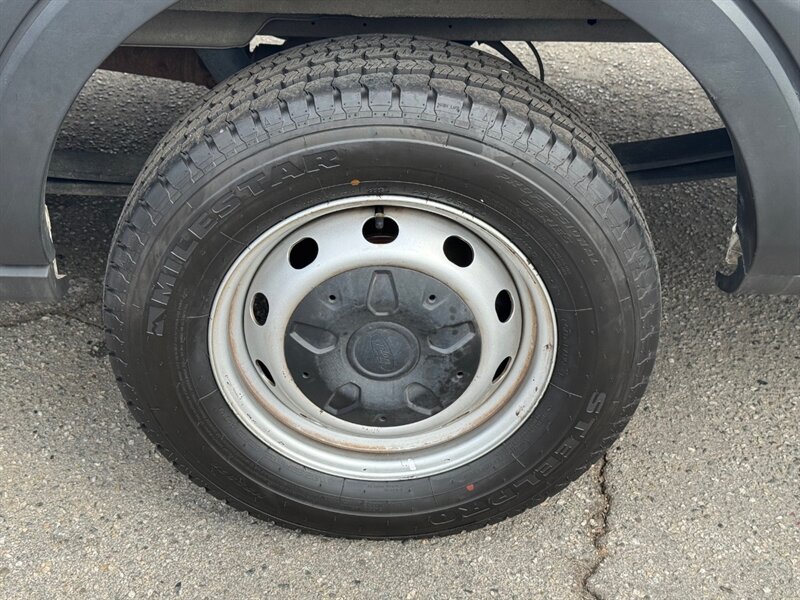 2020 Ford Transit 250  High Roof Extended Cargo 148'' WB - Photo 22 - Los Angeles, CA 90019