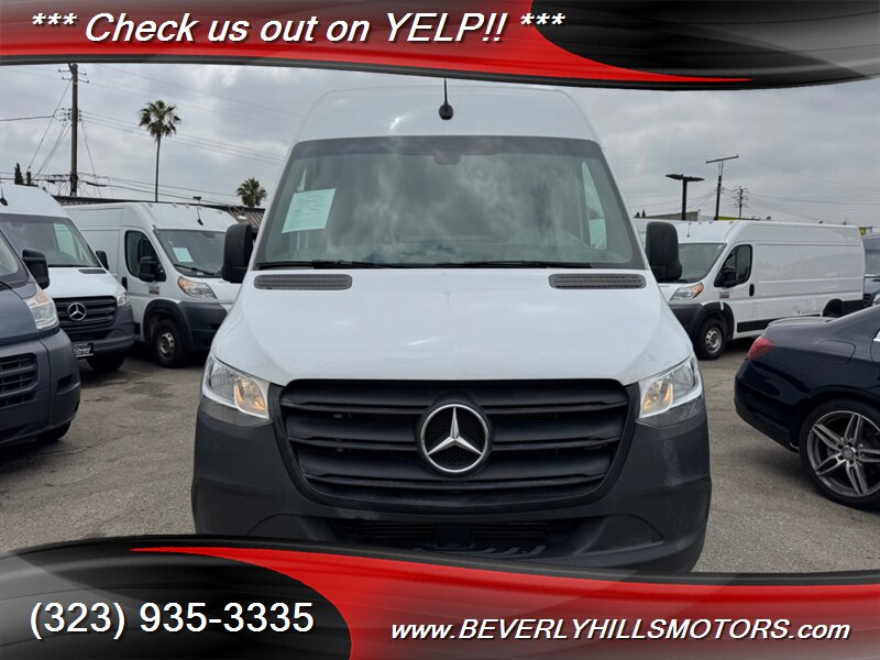 2022 Mercedes-Benz Sprinter 2500  144 High Roof Cargo