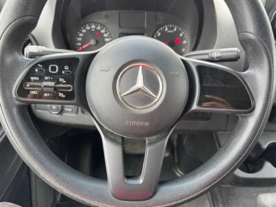 2022 Mercedes-Benz Sprinter 2500  144 High Roof Cargo - Photo 13 - Los Angeles, CA 90019