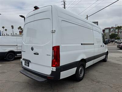 2022 Mercedes-Benz Sprinter 2500  144 High Roof Cargo - Photo 4 - Los Angeles, CA 90019