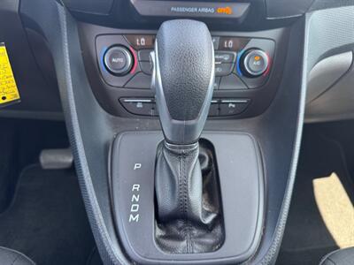 2022 Ford Transit Connect XLT  LWB - Photo 17 - Los Angeles, CA 90019