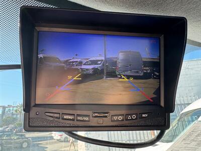 2012 FORD F-550 XL Super duty  Bucket Truck up to 40 feet - Photo 16 - Los Angeles, CA 90019