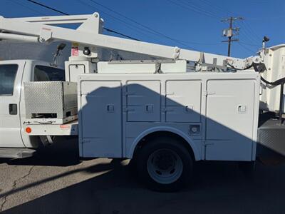2012 FORD F-550 XL Super duty  Bucket Truck up to 40 feet - Photo 7 - Los Angeles, CA 90019