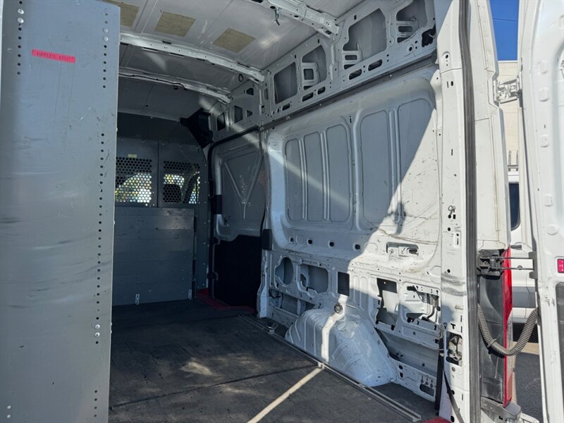 2020 Ford Transit 350 - Photo 21 - Los Angeles, CA 90019