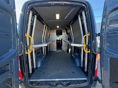 2019 Mercedes-Benz Sprinter 2500   - Photo 15 - Los Angeles, CA 90019