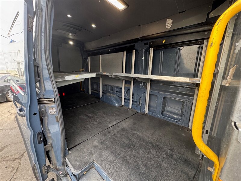 2020 Ford Transit 250 High Roof Extended Cargo Van - Photo 21 - Los Angeles, CA 90019