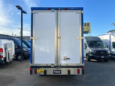 2023 Ford Transit 350   CHASSIS 156 " WHEELBASE  REFRIGERATED VAN BY THERMO KING - Photo 14 - Los Angeles, CA 90019