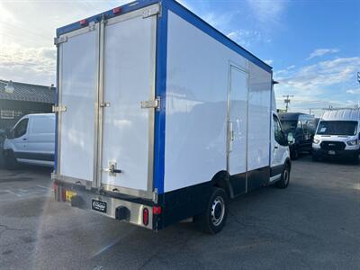 2023 Ford Transit 350   CHASSIS 156 " WHEELBASE  REFRIGERATED VAN BY THERMO KING - Photo 4 - Los Angeles, CA 90019