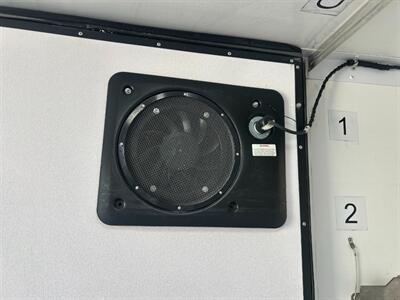 2023 Ford Transit 350   CHASSIS 156 " WHEELBASE  REFRIGERATED VAN BY THERMO KING - Photo 7 - Los Angeles, CA 90019