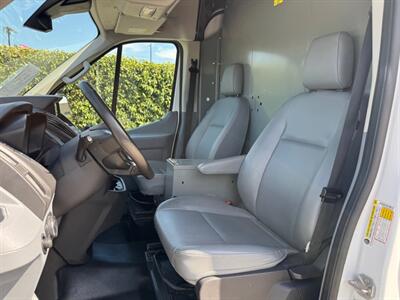 2018 Ford Transit 250  Medium Roof 148 " WB Cargo - Photo 12 - Los Angeles, CA 90019