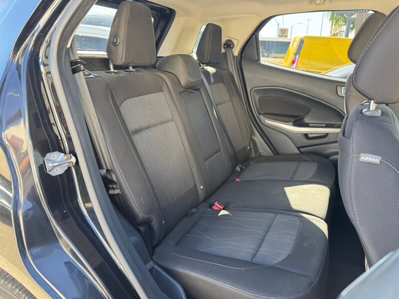 2019 Ford EcoSport SE - Photo 11 - Los Angeles, CA 90019