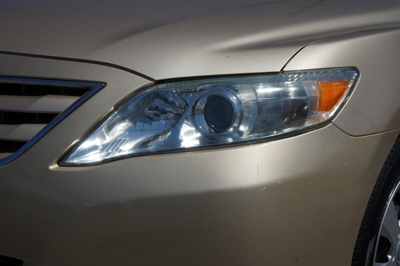 2010 Toyota Camry LE - Photo 9 - Los Angeles, CA 90019