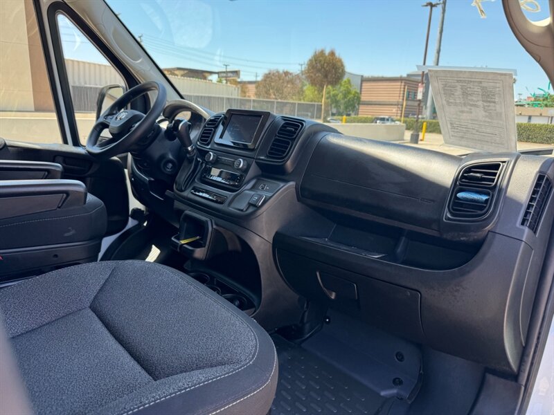 2023 RAM ProMaster 3500 159 WB High Roof Extended - Photo 12 - Los Angeles, CA 90019