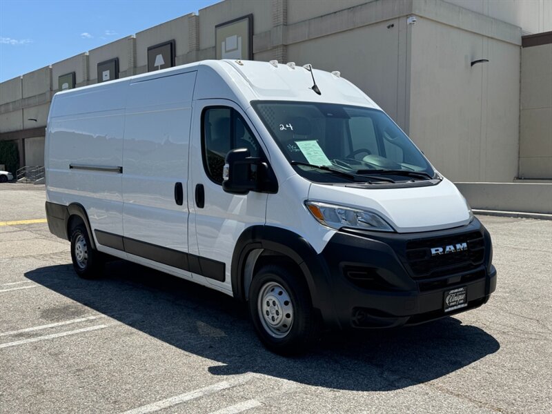 2023 RAM ProMaster 3500 159 WB High Roof Extended - Photo 3 - Los Angeles, CA 90019