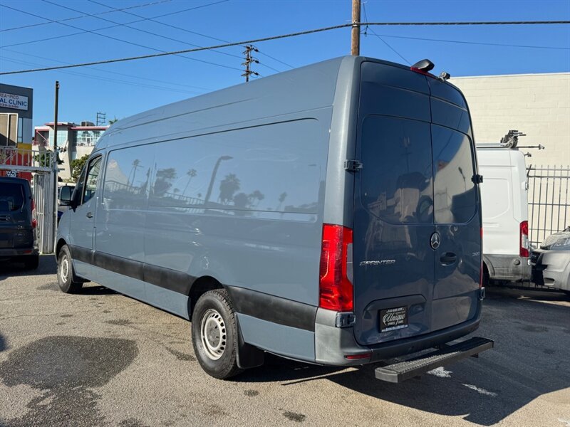2019 Mercedes-Benz Sprinter 2500 - Photo 6 - Los Angeles, CA 90019