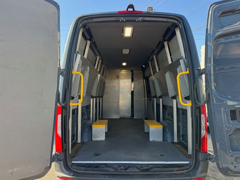 2019 Mercedes-Benz Sprinter 2500 - Photo 22 - Los Angeles, CA 90019