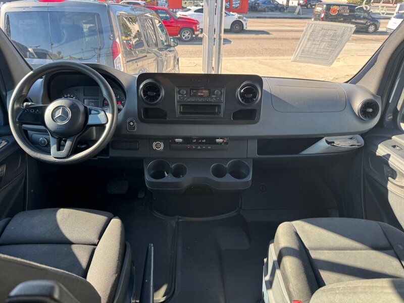 2019 Mercedes-Benz Sprinter 2500 - Photo 10 - Los Angeles, CA 90019