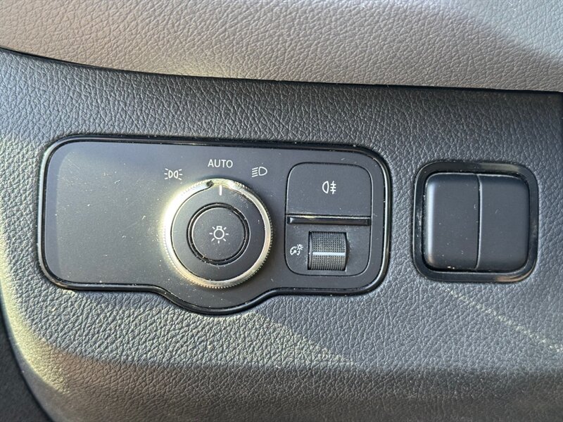 2019 Mercedes-Benz Sprinter 2500 - Photo 18 - Los Angeles, CA 90019