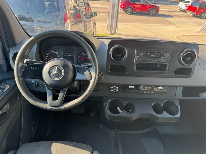 2019 Mercedes-Benz Sprinter 2500 - Photo 11 - Los Angeles, CA 90019