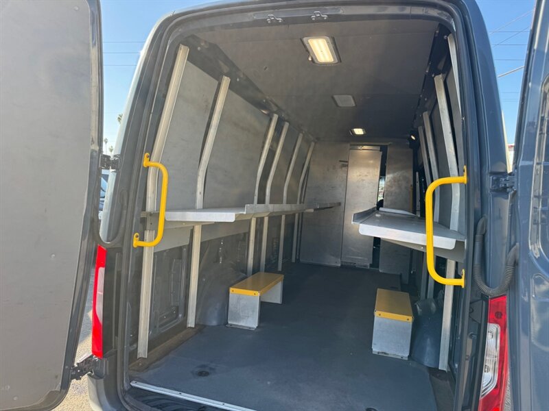 2019 Mercedes-Benz Sprinter 2500 - Photo 26 - Los Angeles, CA 90019
