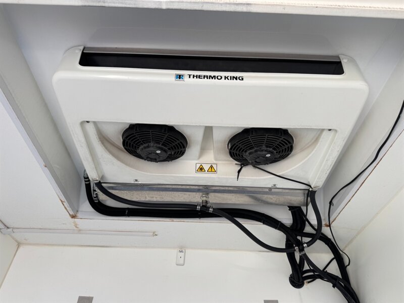 2022 Ford Transit 350 ***REFRIGERATED VAN***THERMO KING - Photo 26 - Los Angeles, CA 90019