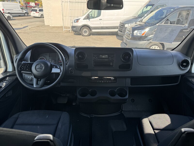 2022 Mercedes-Benz Sprinter 2500 High Roof 170 " Extended Cargo Van - Photo 13 - Los Angeles, CA 90019