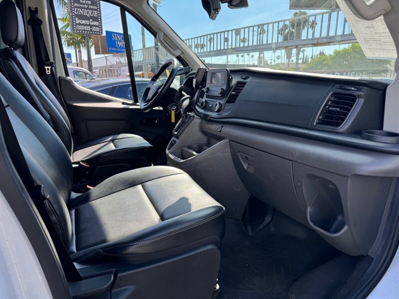 2022 Ford Transit 350 REFRIGERATED - Photo 13 - Los Angeles, CA 90019