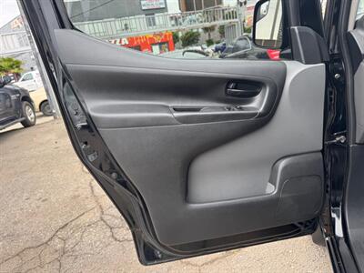2020 Nissan NV200 SV   - Photo 18 - Los Angeles, CA 90019