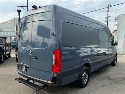 2019 Mercedes-Benz Sprinter 2500   - Photo 5 - Los Angeles, CA 90019