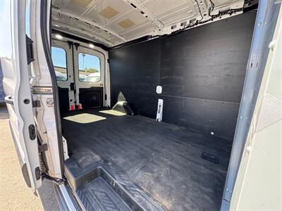 2020 Ford Transit 250  Medium Roof  148 " WB Cargo - Photo 20 - Los Angeles, CA 90019