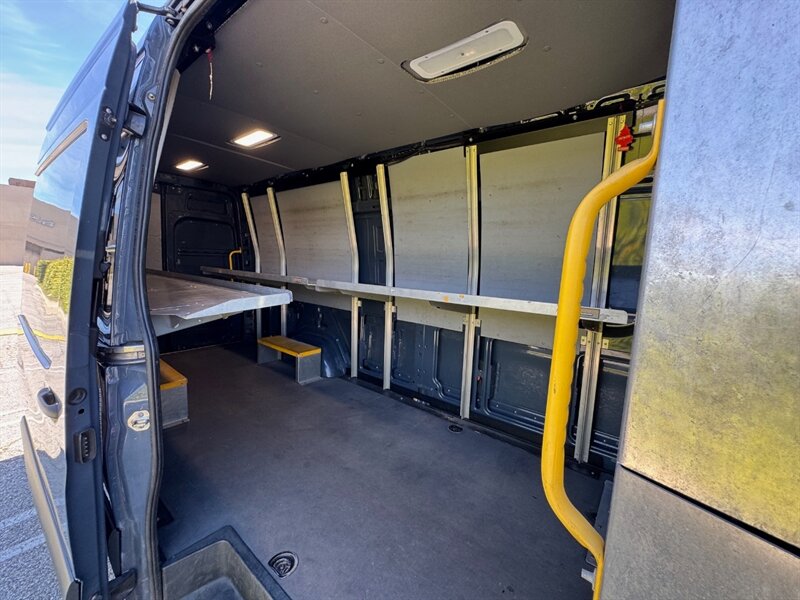 2019 Mercedes-Benz Sprinter 2500 - Photo 29 - Los Angeles, CA 90019