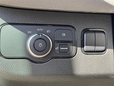 2019 Mercedes-Benz Sprinter 2500 - Photo 16 - Los Angeles, CA 90019