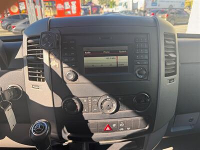 2018 Mercedes-Benz Sprinter 2500  High Roof 144 WB - Photo 14 - Los Angeles, CA 90019