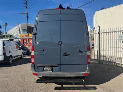 2018 Mercedes-Benz Sprinter 2500  High Roof 144 WB - Photo 5 - Los Angeles, CA 90019