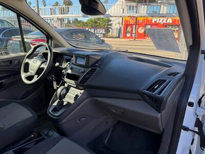 2020 Ford Transit Connect XL  Roof Rack,Partition door,Shelf - Photo 7 - Los Angeles, CA 90019