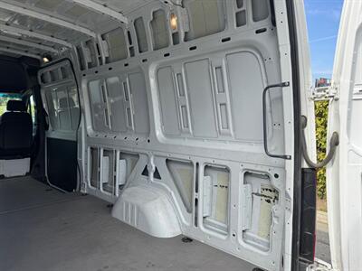 2021 Mercedes-Benz Sprinter 2500   - Photo 17 - Los Angeles, CA 90019