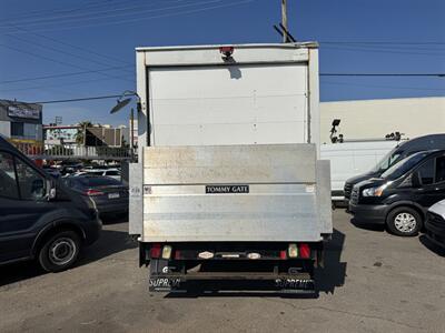 2020 Chevrolet Express 3500 Cutaway 12 Foot Box Van With Hydraulic Lift Gate - Photo 5 - Los Angeles, CA 90019