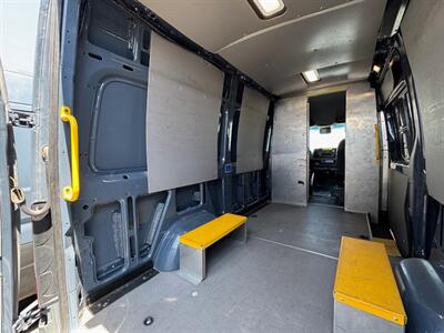 2019 Mercedes-Benz Sprinter 2500  144 High Roof Cargo - Photo 18 - Los Angeles, CA 90019
