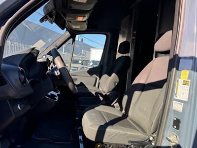 2019 Mercedes-Benz Sprinter 2500   - Photo 8 - Los Angeles, CA 90019